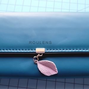 Womans Trifold Wallet